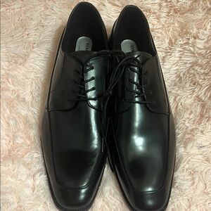 Kenneth Cole New York Glossy Black Oxfords
